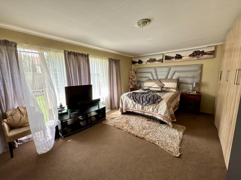 3 Bedroom Property for Sale in Pellissier Free State